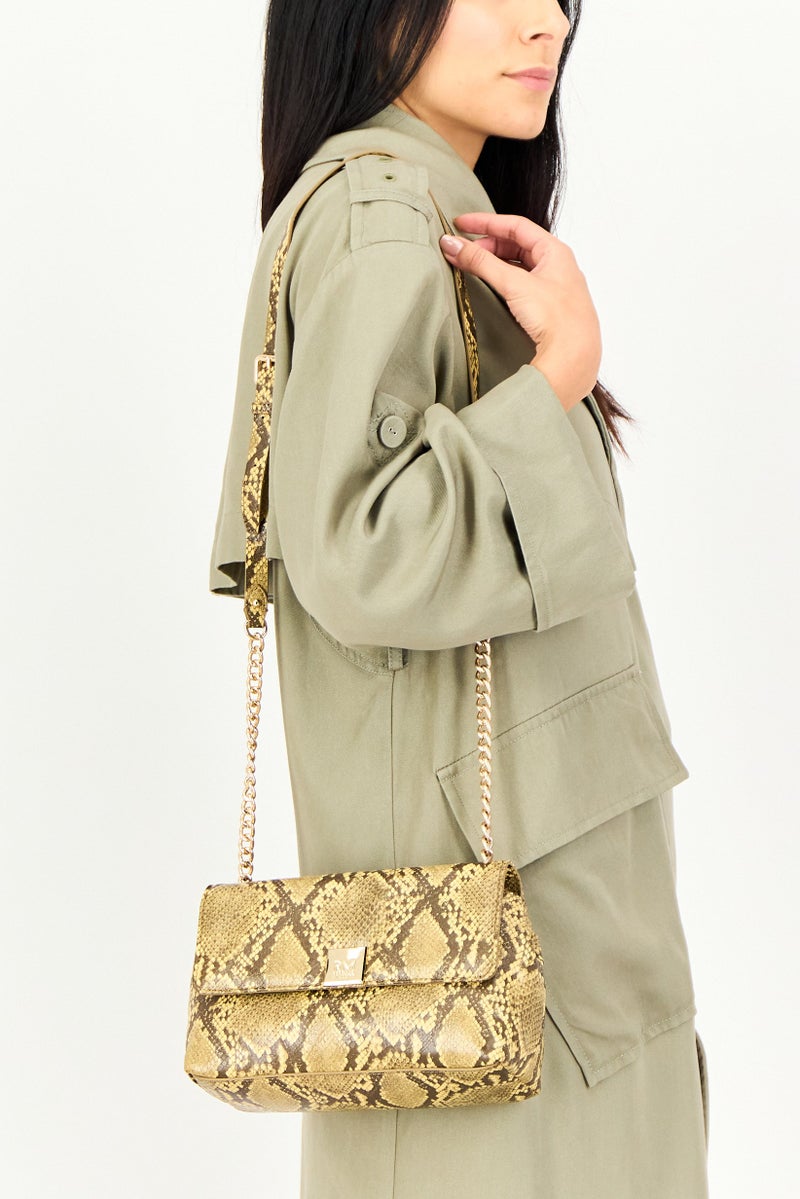 Rebecca Minkoff حقيبة كتف نسائية بشعار العلامة التجارية، متعددة الألوان - Image 2